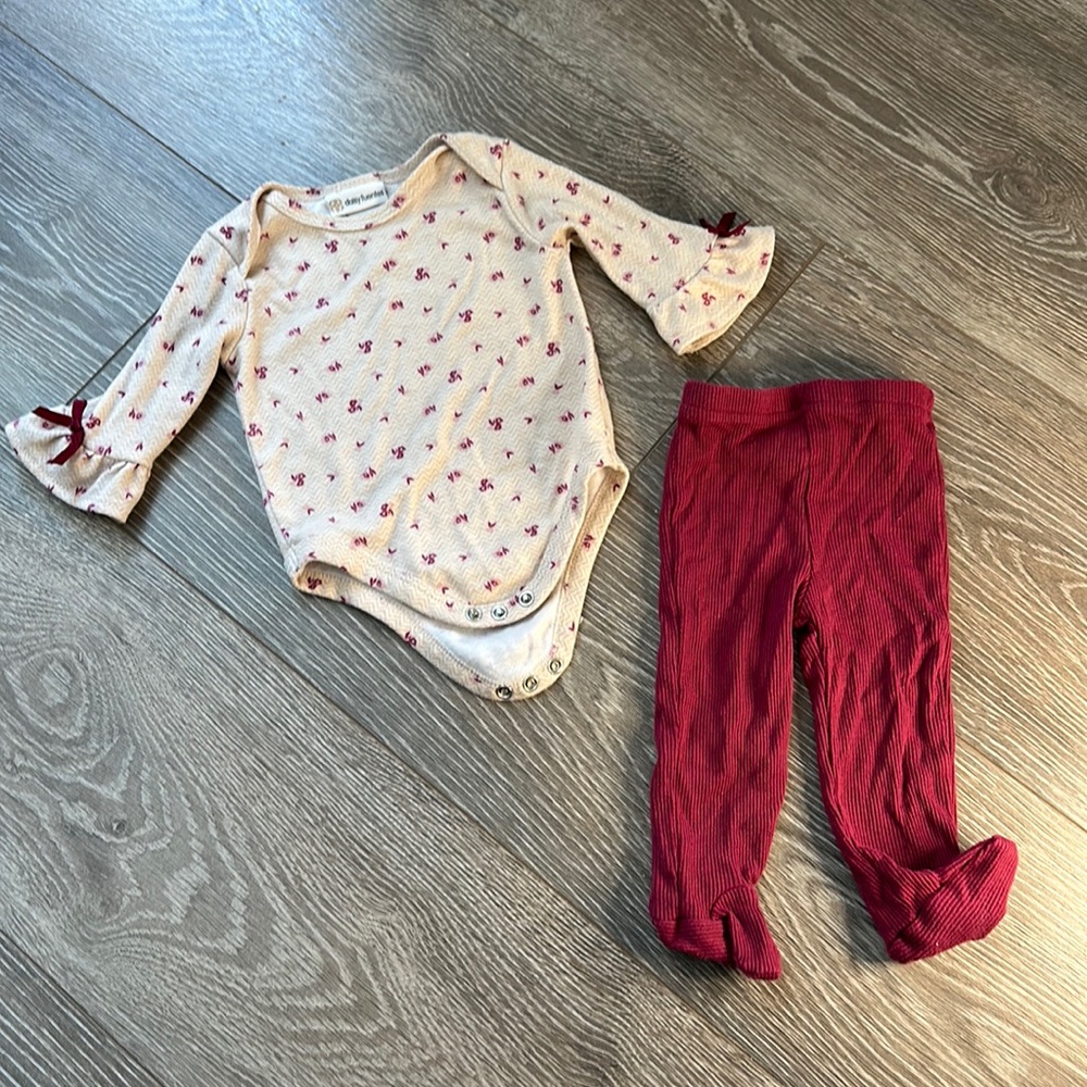 Super Cute Bell Sleeved Outfit with Matching Ribbed Footie Leggings